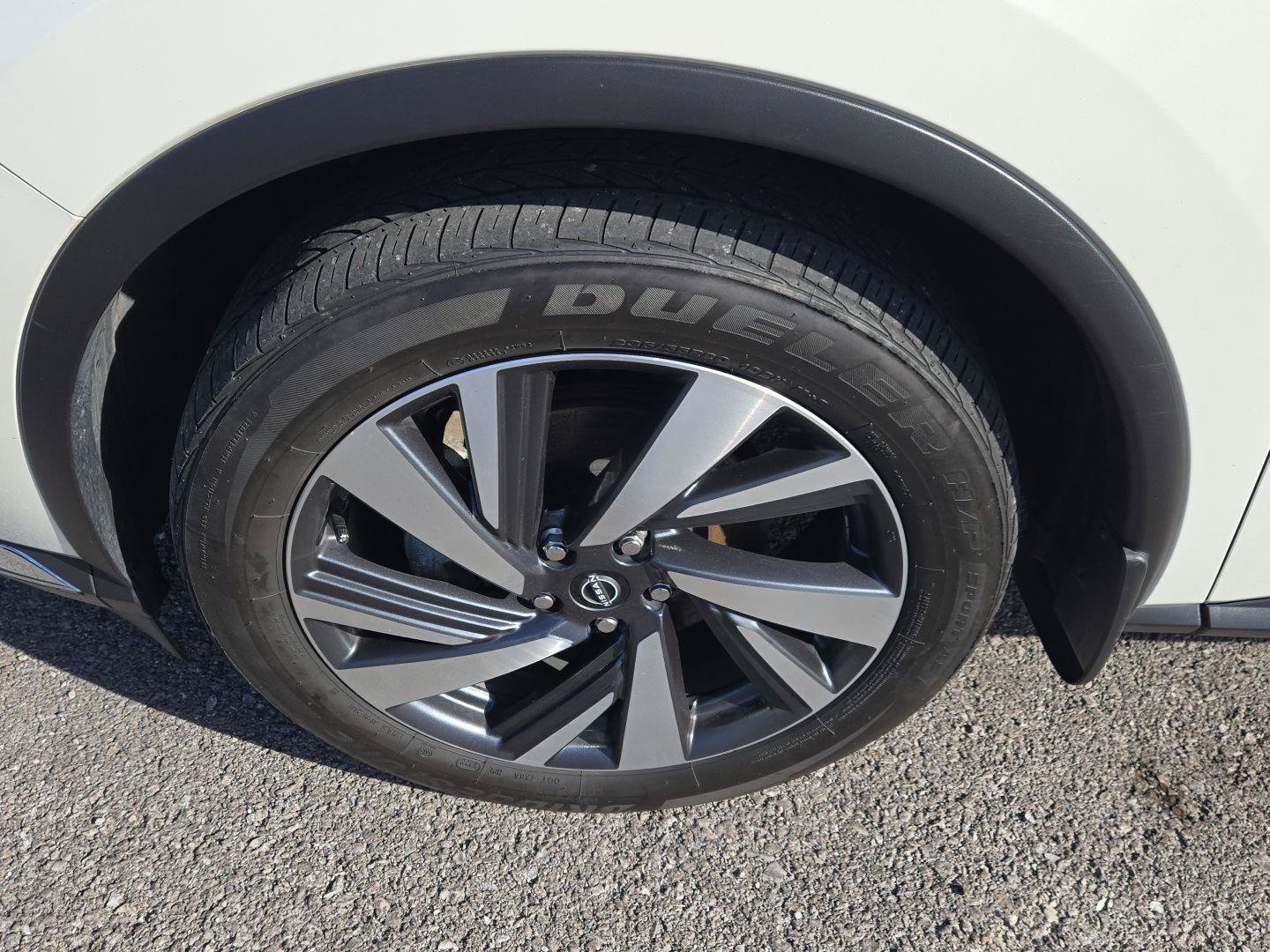 Used 2024 Nissan Murano SL AWD/4WD image 12