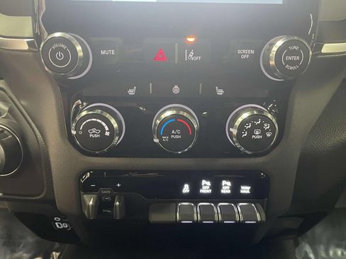 Used 2025 RAM 1500 Big Horn AWD/4WD image 15