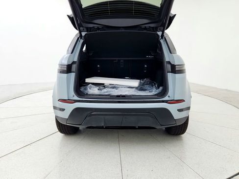 Used 2025 Land Rover Range Rover Evoque S image 19