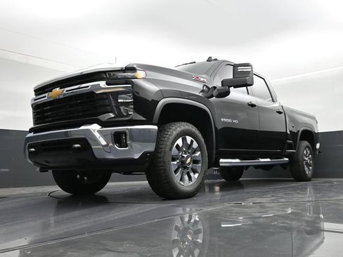 Used 2026 Chevrolet Silverado 2500 LT AWD/4WD image 20