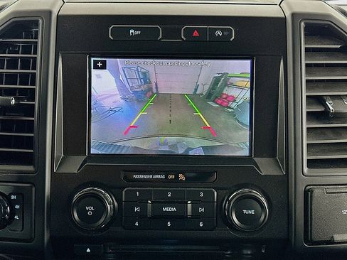 Used 2018 Ford F150 XL w/ Equipment Group 101A Mid AWD/4WD image 15