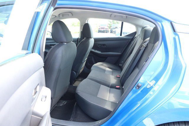 Certified 2025 Nissan Sentra SV FWD image 19