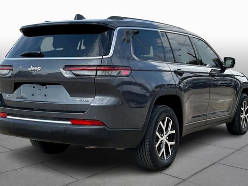 Used 2023 Jeep Grand Cherokee L Limited image 12