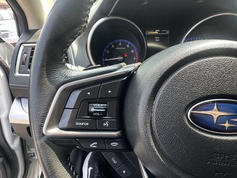 Used 2018 Subaru Outback 2.5i Premium image 8