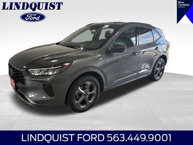 Certified 2023 Ford Escape ST-Line w/ Tech Pack #1 AWD/4WD image 1