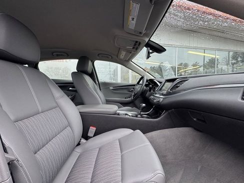 Used 2019 Chevrolet Impala LS image 12