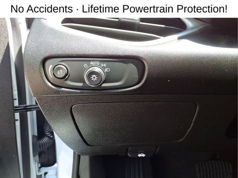 Used 2024 Chevrolet Malibu LS FWD image 14