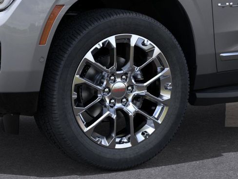 New 2026 GMC Yukon XL Elevation w/ LPO, Floor Liner Package AWD/4WD image 9