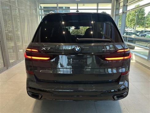 New 2026 BMW X7 xDrive40i w/ M Sport Package image 5