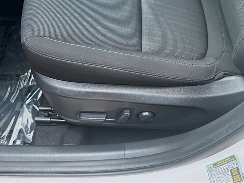 Used 2023 Hyundai Kona SEL w/ Convenience Package FWD image 17