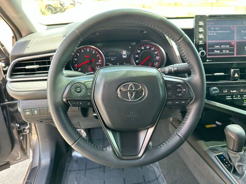 Used 2023 Toyota Camry XSE image 14