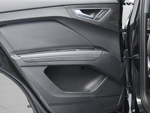 Used 2023 Audi Q4 e-tron Prestige w/ Black Optic Package image 34