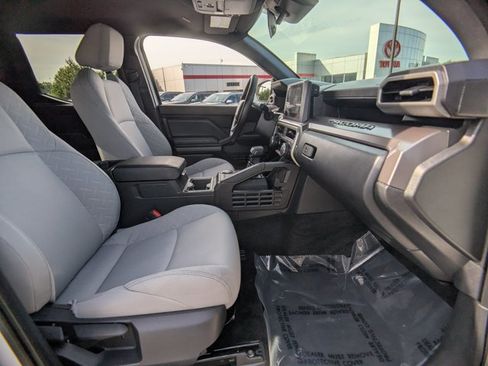 Used 2025 Toyota Tacoma SR5 RWD image 20