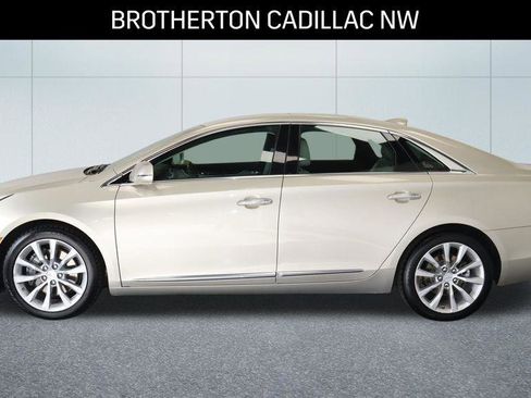 Used 2016 Cadillac XTS Luxury w/ Driver Awareness Package FWD image 2