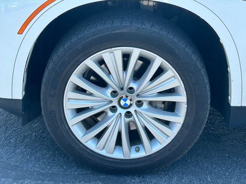 Used 2017 BMW X5 xDrive40e AWD/4WD image 13