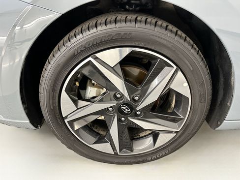 Used 2023 Hyundai Elantra SEL w/ Convenience Package FWD image 35