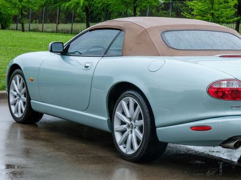 Used 2006 Jaguar XK8 Convertible RWD image 20