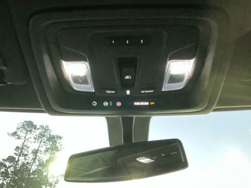 Used 2020 Chevrolet Silverado 2500 LTZ image 29