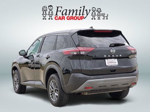Used 2023 Nissan Rogue S FWD image 3