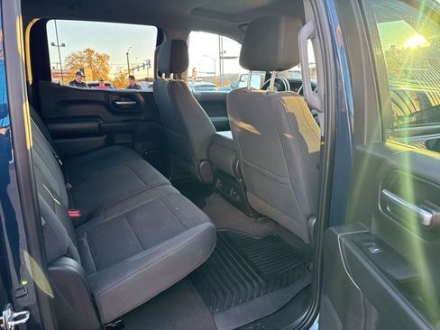 Used 2023 Chevrolet Silverado 1500 Custom image 33