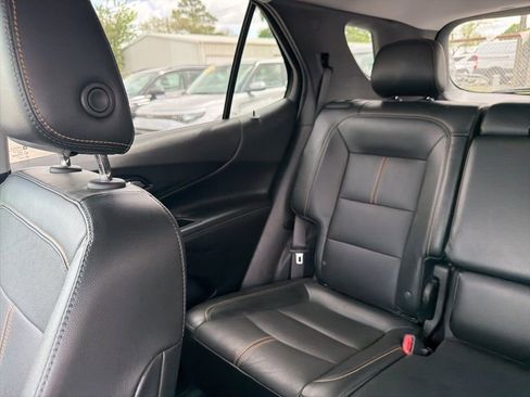 Used 2023 Chevrolet Equinox Premier image 27