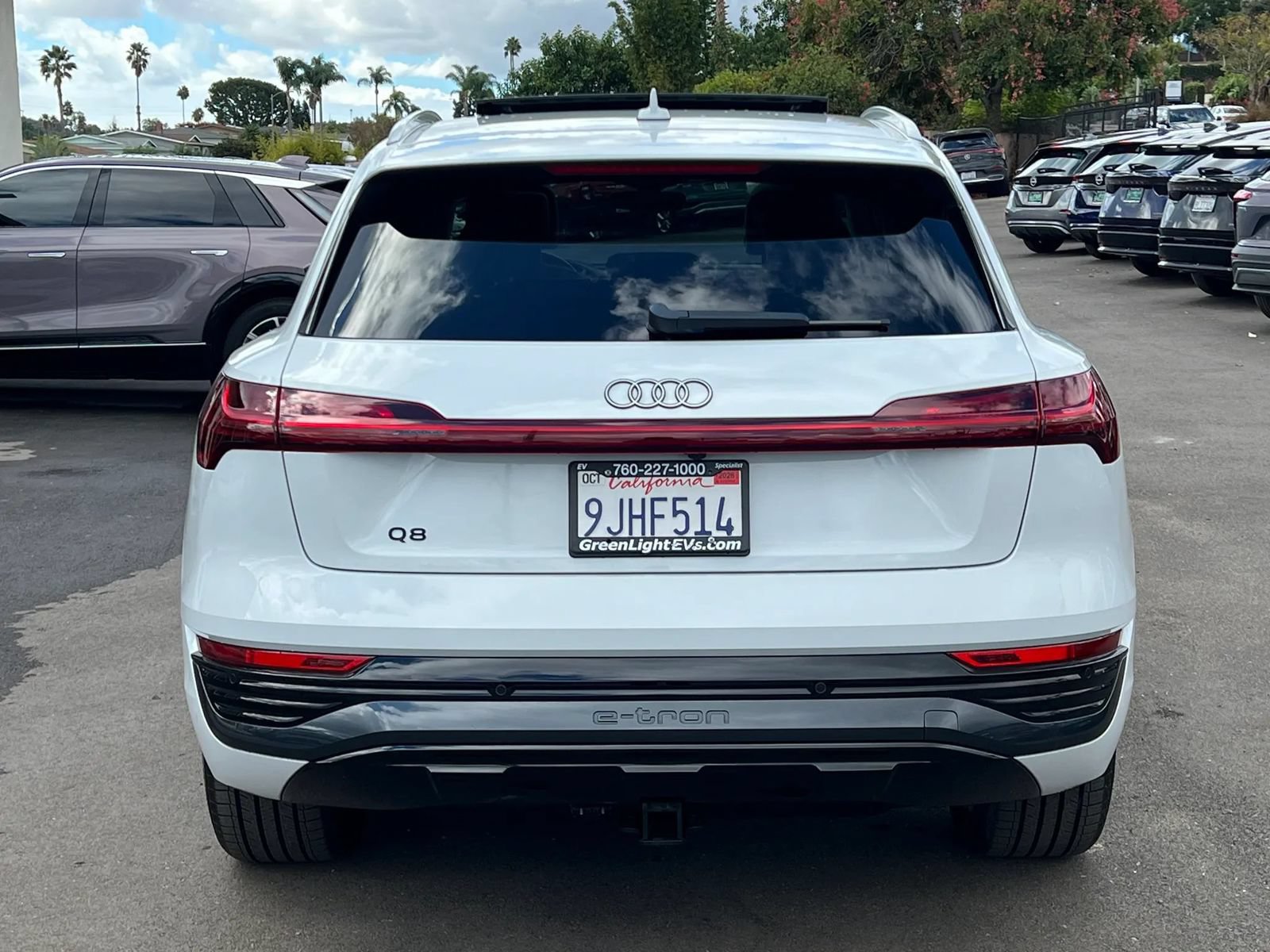 Used 2024 Audi Q8 e-tron Premium Plus AWD/4WD image 6