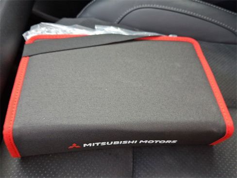 Used 2022 Mitsubishi Eclipse Cross image 26