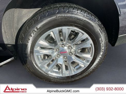 Used 2025 GMC Yukon Denali image 14