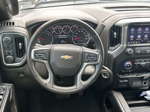 Certified 2021 Chevrolet Silverado 1500 LTZ w/ Z71 Off-Road Package AWD/4WD image 24