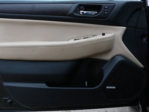 Used 2015 Subaru Legacy 2.5i Limited image 16