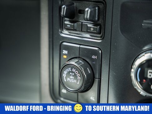 Used 2021 Ford F150 Platinum w/ Trailer Tow Package AWD/4WD image 32