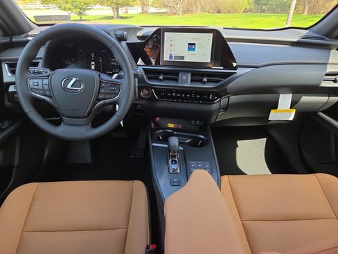 New 2026 Lexus UX 300h AWD image 10