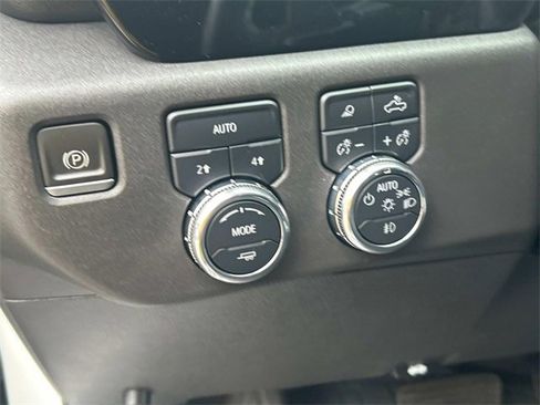 Used 2023 GMC Sierra 1500 SLT w/ SLT Premium Package image 20