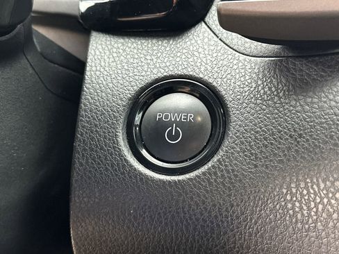 Used 2025 Toyota Camry SE w/ Multimedia Upgrade Package FWD image 29