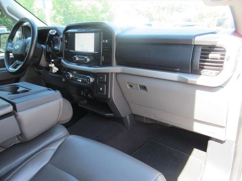 Used 2021 Ford F150 XLT w/ Equipment Group 301A Mid RWD image 11
