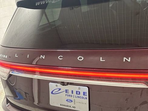 Used 2023 Lincoln Aviator Reserve w/ Equipment Group 201A image 30