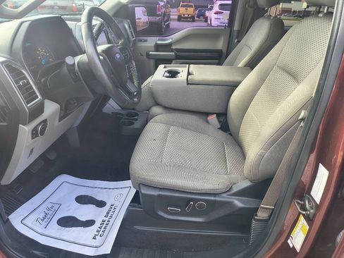Used 2016 Ford F150 XLT w/ Equipment Group 302A Luxury AWD/4WD image 18