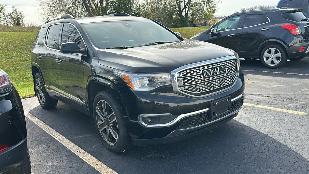 Used 2019 GMC Acadia Denali AWD/4WD image 2