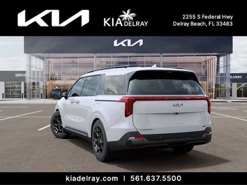 New 2026 Kia Carnival SX Prestige FWD image 4