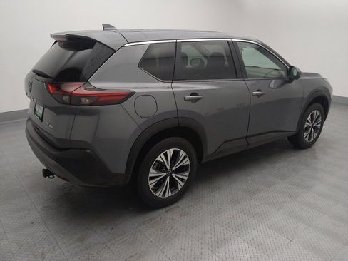 Used 2023 Nissan Rogue SV image 10