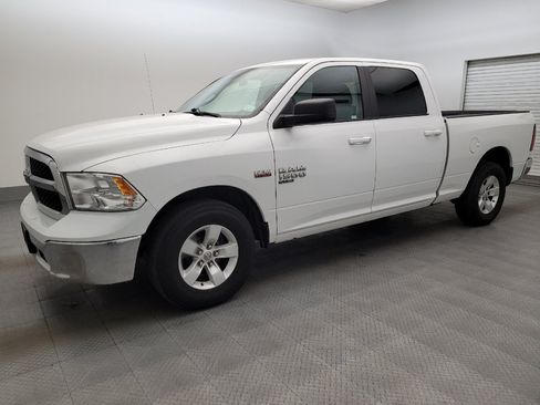 Used 2021 RAM 1500 Classic SLT RWD image 2