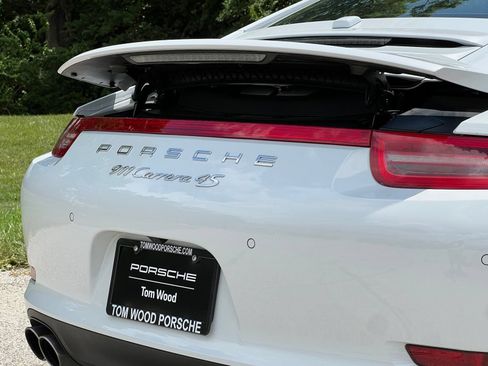 Used 2015 Porsche 911 Carrera 4S AWD/4WD image 12