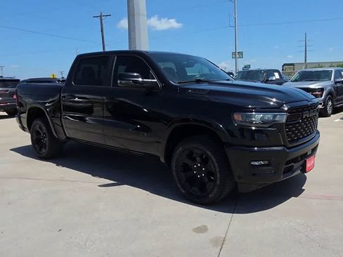Used 2025 RAM 1500 Lone Star AWD/4WD image 2