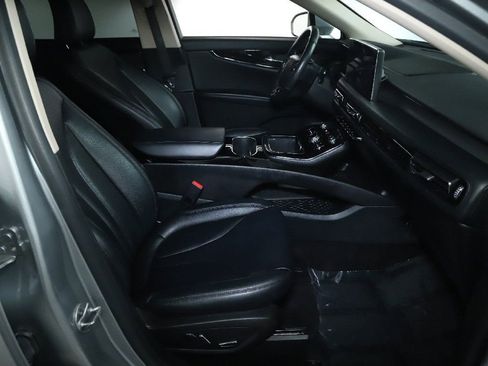 Certified 2022 Lincoln Nautilus AWD w/ Premium Package image 34