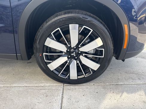 New 2026 Mitsubishi Outlander SE AWD/4WD image 7