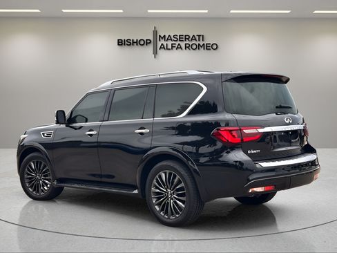 Used 2024 INFINITI QX80 Sensory w/ All-Season Package RWD image 3