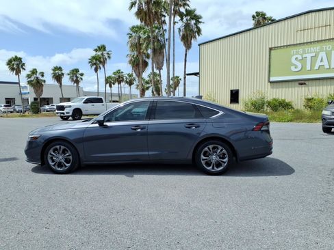 Used 2023 Honda Accord EX image 5