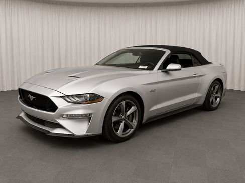 Used 2019 Ford Mustang GT Premium w/ Equipment Group 401A RWD image 7