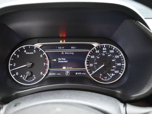 Used 2024 Nissan Sentra SV FWD image 20