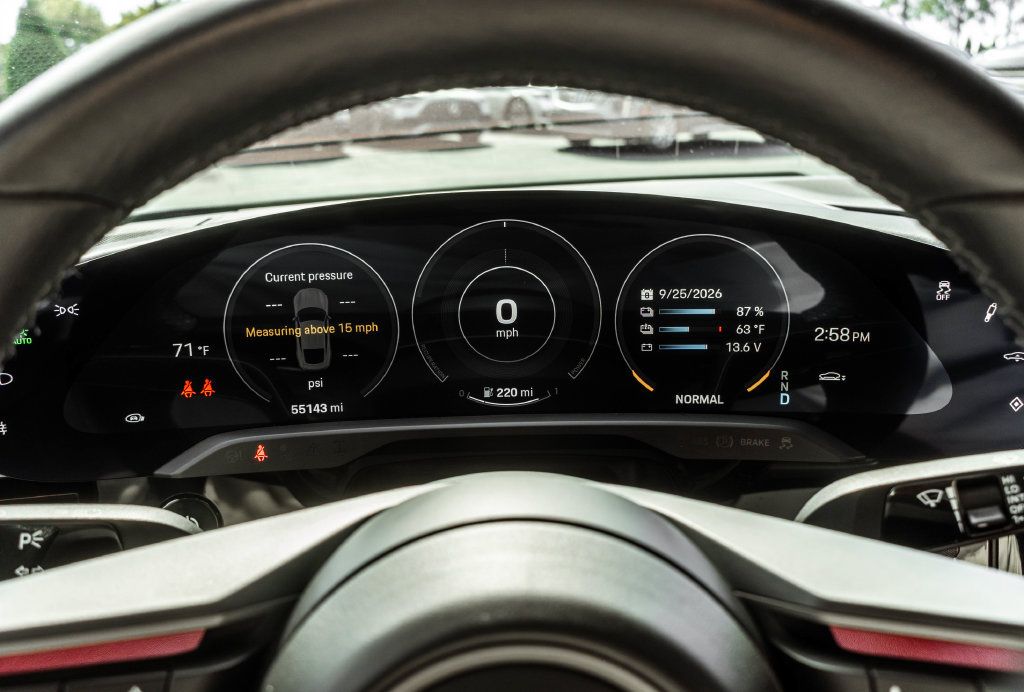 Used 2020 Porsche Taycan 4S AWD/4WD image 14